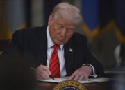 Trump baru saja “jatuhkan bom” pada impor mobil Eropa