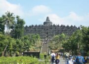 Fadli Zon Ungkap Stairlift di Candi Borobudur Bakal Dipermanenkan