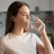 4 Manfaat Tak Terduga Minum Air Distilasi untuk Kesehatan
