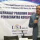 Lima Rapor Biru, Dua Rapor Merah